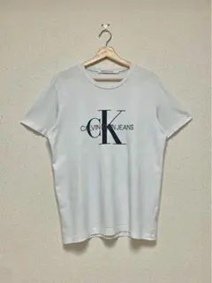 Calvin Klein Jeans ロゴ Tシャツ BTS グク カズハ
