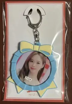 2026年最新】niziu 缶バッジ リオの人気アイテム - メルカリ