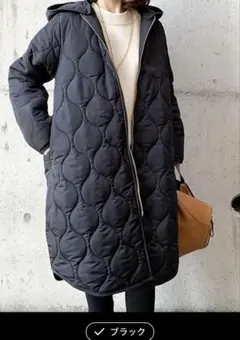 ブラック キルティングジャケット フード付き
