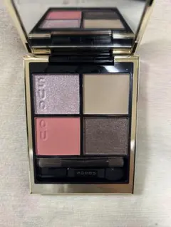 未使用 SUQQU スックシグニチャーカラーアイズ 138 涼苺