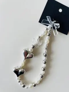 【no.⑥】携帯　ストラップ　ビーズ　韓国　y2k シルバー ハート リボン