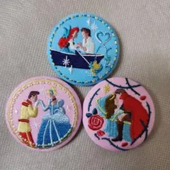 ディズニー　刺繍缶バッジ　3個セット