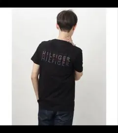 トミーヒルフィガー　バックロゴTシャツ　新品