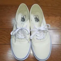 バンズ オーセンティックスニーカー 27.5cm クリーム色