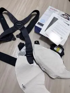 ベビービョルン ベビーキャリア ミニ　ネイビー