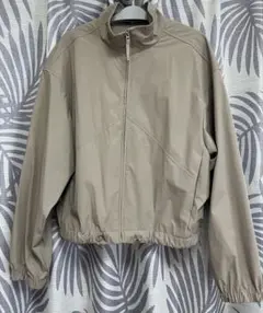 GU UVカットマルチテックジャケットベージュ （レディース）