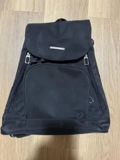 ブラック キルティング バックパック