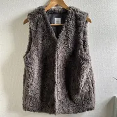 Apartbyファーベストグレーアパートバイローリーズジレボア