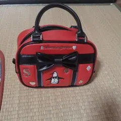 Munsingwear ハンドバッグ ペンギンモチーフ レッドのサムネイル