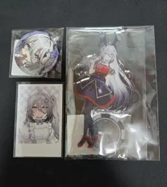 ソフィア・バレンタイン アクリルスタンド＆バッジセット