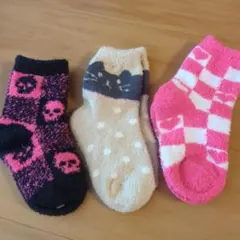 キッズ靴下3足セット ふわもこソックスセット　モコモコソックス　15センチ前後