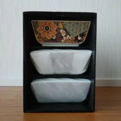 ★【未使用品】角皿　江戸更紗　三段盛鉢　陶器