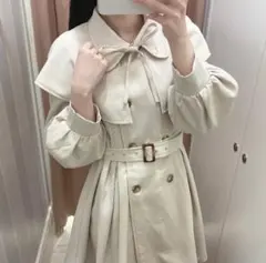 evelyn ケープトレンチコート freeサイズ