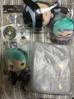 ツイステ　muddie オクタヴィネル　スマホポシェット　他まとめ売り