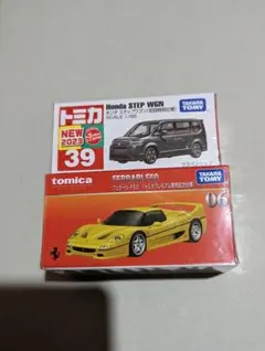 トミカ　ステップワゴン　フェラーリF50