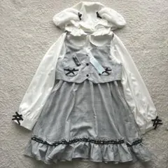 大きいサイズ　タグ付き【DearMyLove×シナモロール】夢展望　ワンピースのサムネイル