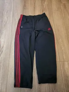 adidas ストライプジャージパンツ 黒/赤
