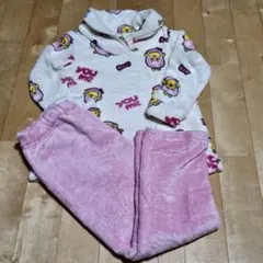 キッズ フリースパジャマ 白とピンク