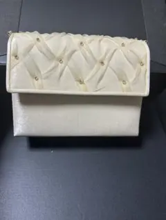 アイボリー キルティング パーティーバッグ
