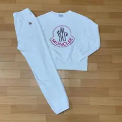 美品 モンクレール トレーナー パンツ セットアップ 4P6 - メルカリ