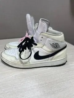 NIKE エアジョーダン1 ミッド　ココナッツミルク