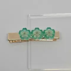 ハンドメイド レジン ヘアクリップ グリーン 桜