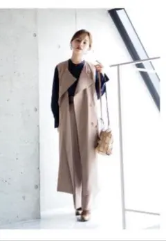 ベージュ ノースリーブ トレンチコート