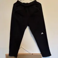 adidas ブラック スウェットパンツ ロゴプリントジョガーパンツ