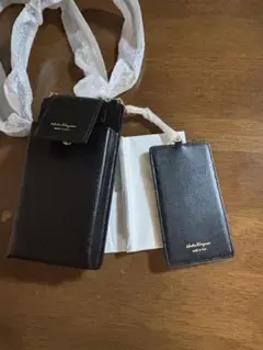 Ferragamo ブラック スマホショルダーバッグのサムネイル