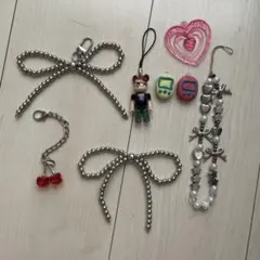 ビーズリボン型　携帯アクセサリー　ストラップ　y2k