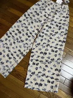 Item thumbnail for item 9e56381b-e5d6-4aed-bb5e-430c315772f0