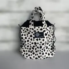 巾着バッグ ダルメシアン柄 ホワイト