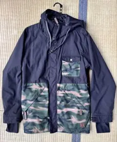 スノーボードウェア