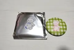 新品　ファミリア　缶バッチのサムネイル