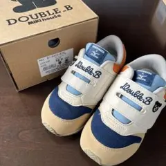 ダブルビー×ミズノ コラボシューズ