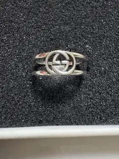 GUCCI インターロッキング　リング　シルバー　7号