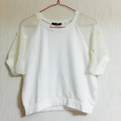 ホワイト＊トップスのサムネイル