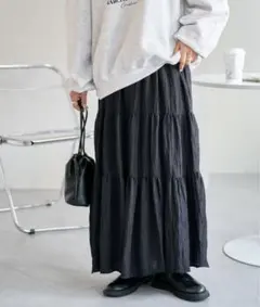 DISCOATサテンワッシャーボリュームティアードスカート《WEB限定》