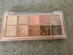 アイシャドウパレット　ロムアンド