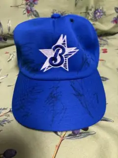ベイスターズ　星型ロゴキャップ 複数選手サイン付き