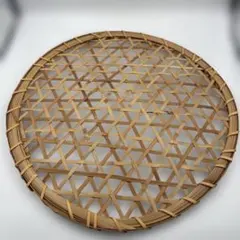 ハンドメイド】国産竹使用・職人手作り 竹ざる（油抜き竹使用) - メルカリ