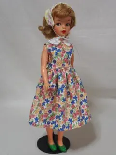 タミーちゃんサイズ◇ハンドメイドお洋服セット 花柄ワンピース+バブーシュカ