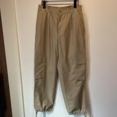 バナナリパブリックのサムネイル