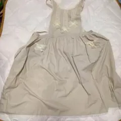 Doll House ベージュ エプロン レース装飾付き