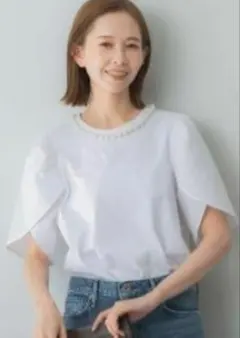 【新品未使用タグ付き】TORAZZO DONNA パール付半袖Tシャツ