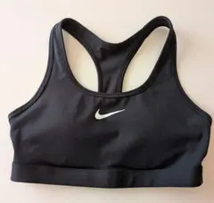Nike ブラック スポーツブラ Mサイズ