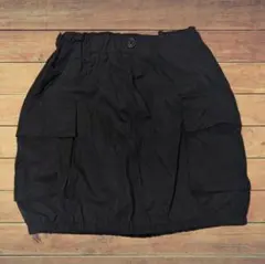 GU ブラック ポケット付きスカート