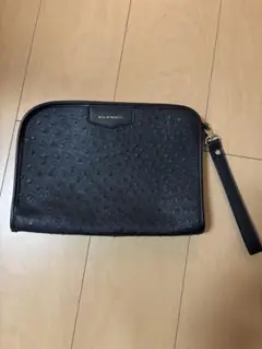 ブラックレザー クラッチバッグ
