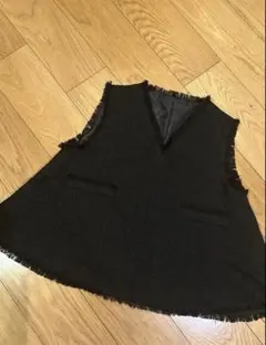 Heveツイードジレ風　ブラックツイード