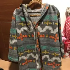 幾何学模様 フード付きポンチョカーディガン